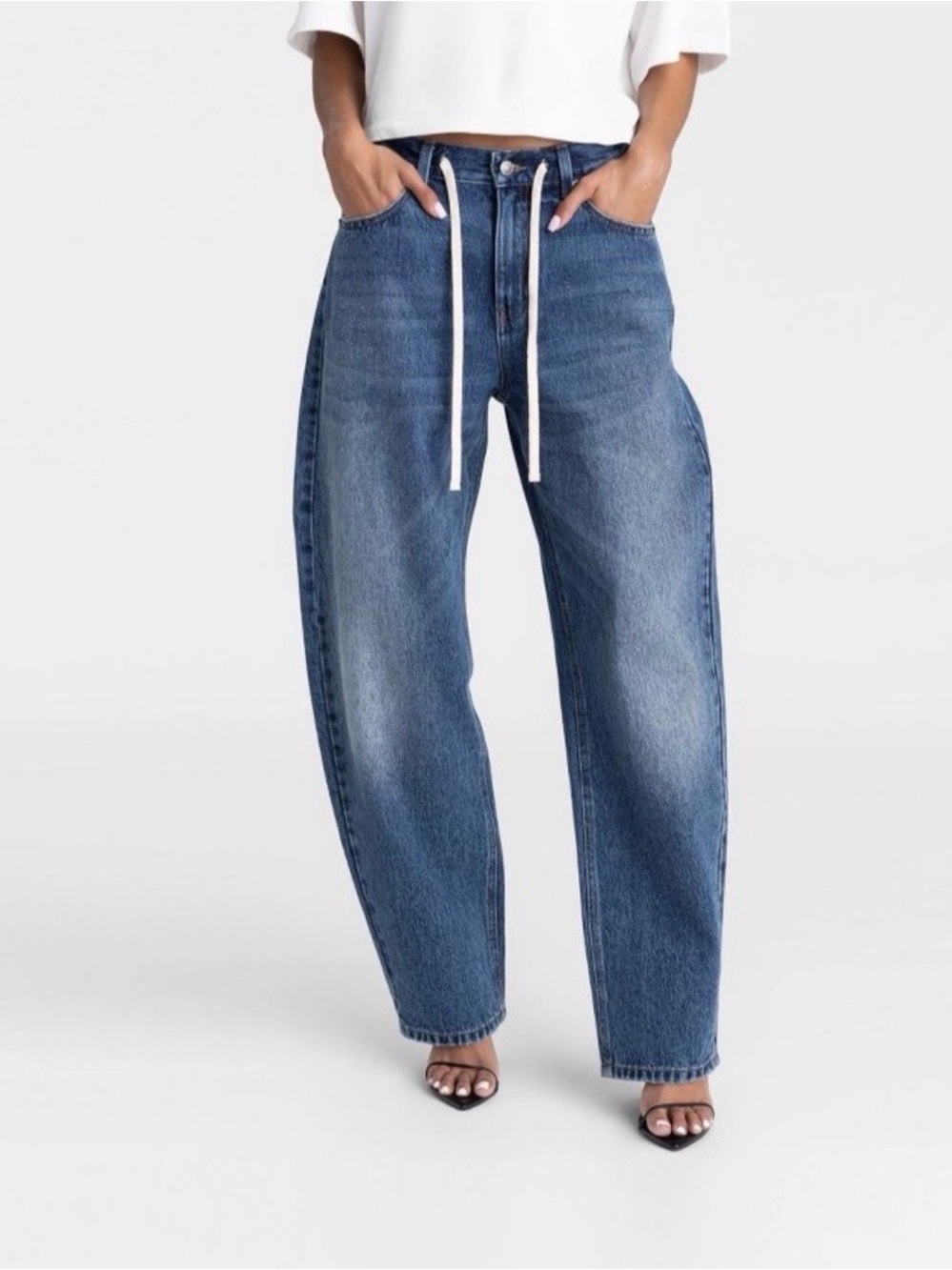 KBB Women’s Mid-Rise Barrel Leg “The Lynnox Jean”, Dark Wash, sz 8 - NWT